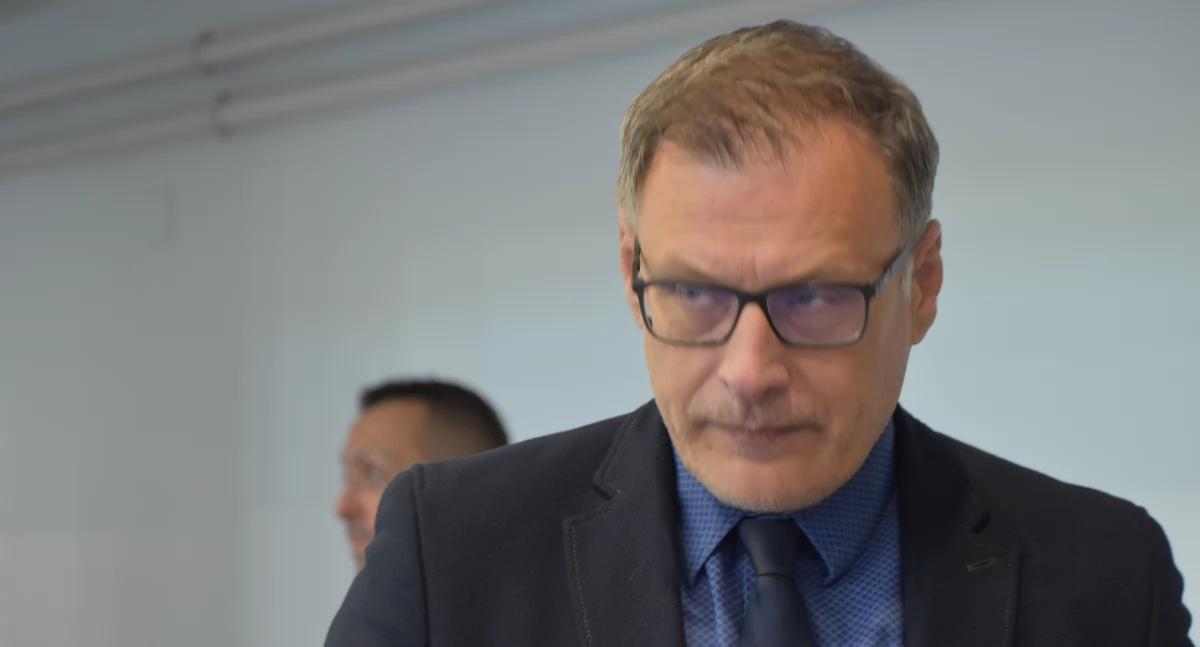 Władzy raz zdobytej, nie odda nigdy