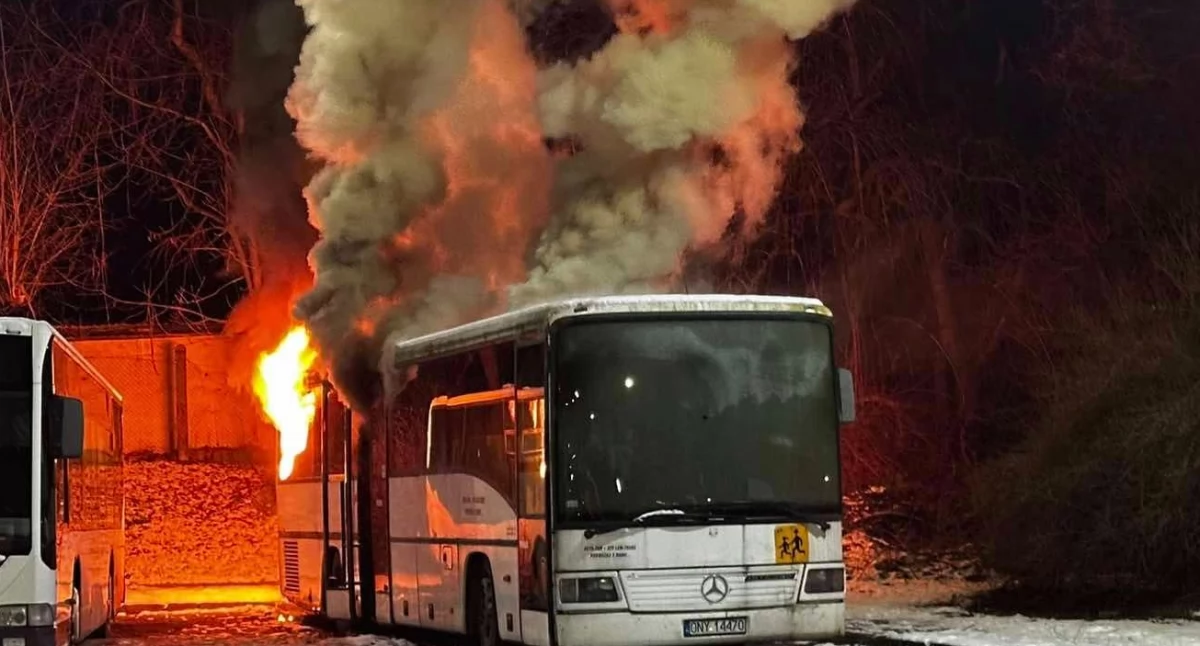 Pożar autobusu do przewozu dzieci 