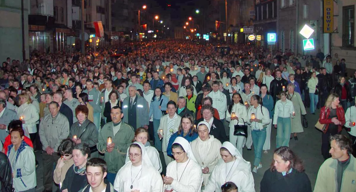 20 rocznica śmierci Jana Pawła II. Jak nysanie żegnali papieża