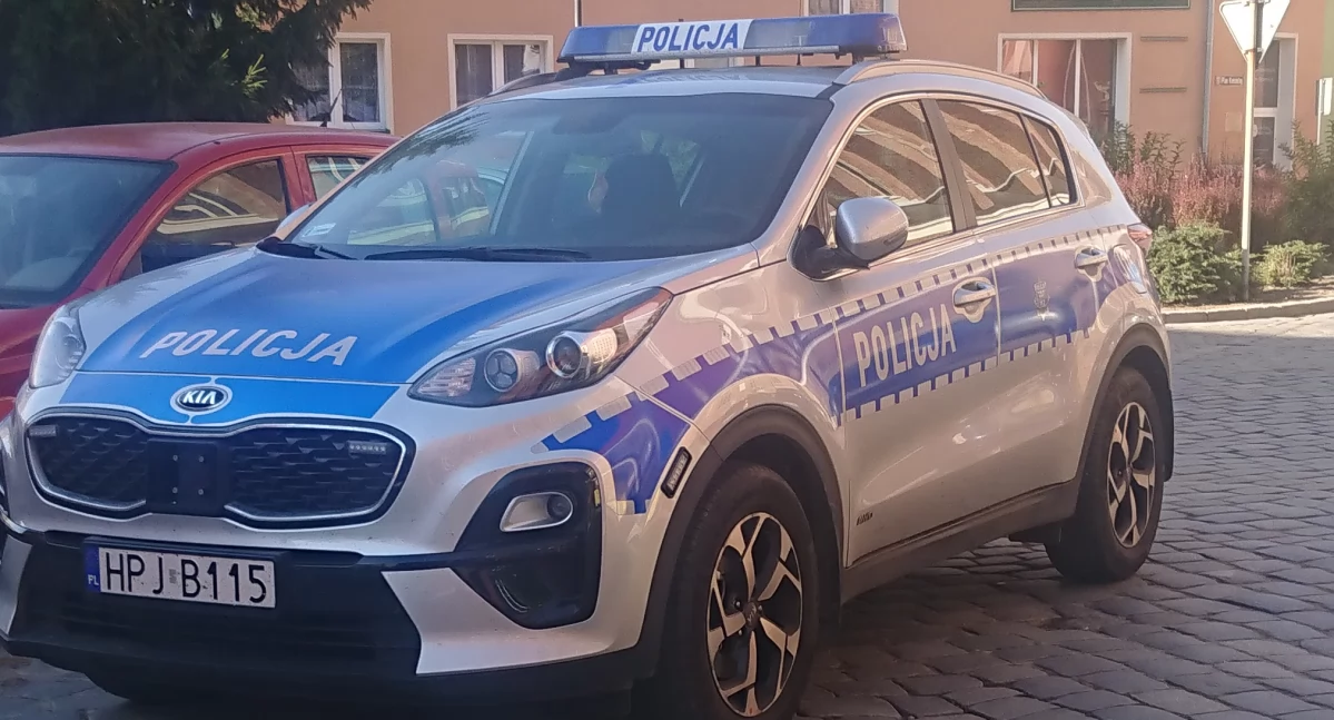 Nysa: Pijany przyjechał na stację benzynową. Kupił alkohol
