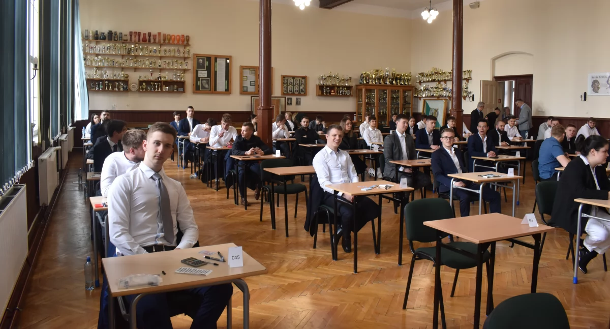 W której szkole egzamin dojrzałości wypadł najlepiej?
