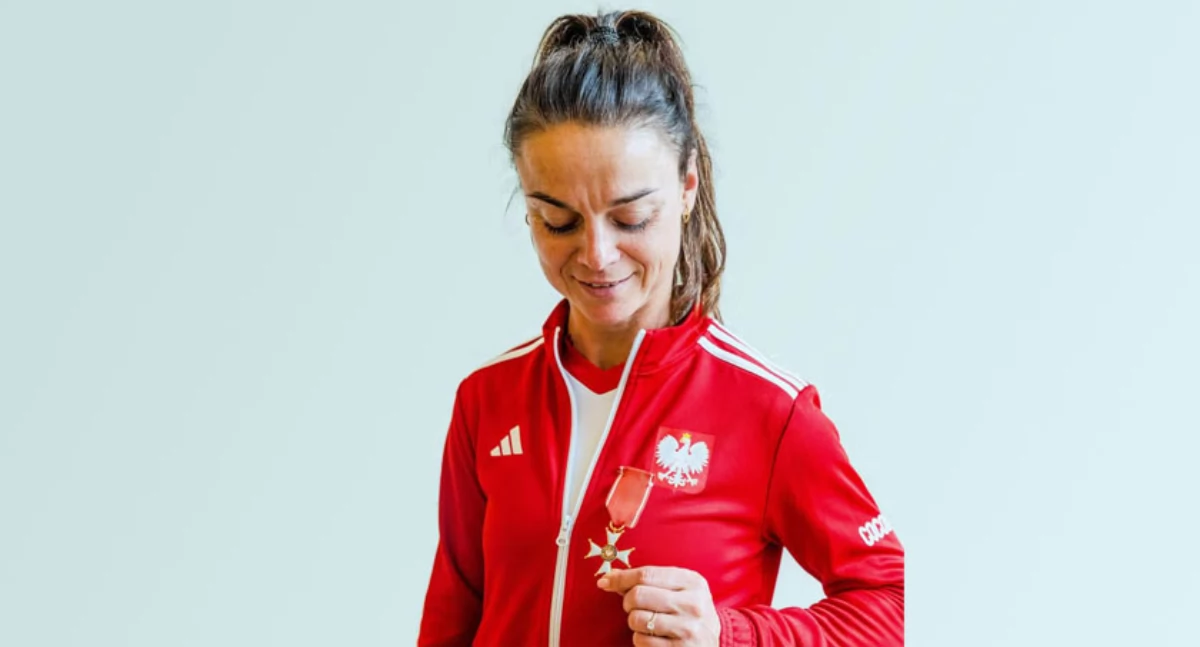 Marlena Rybacha z Krzyżem Kawalerskim