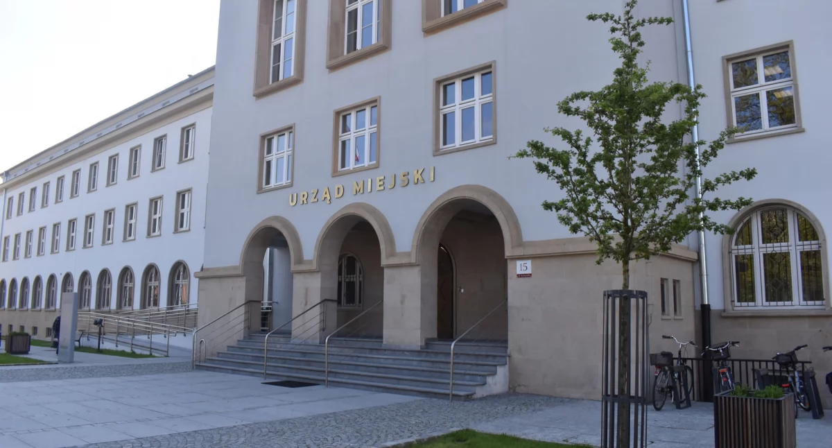 Urząd zamknięty przez upały