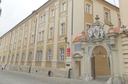 Skandal w Carolinum