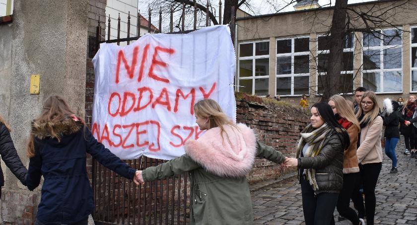 Starosta zrezygnował z likwidacji szkół