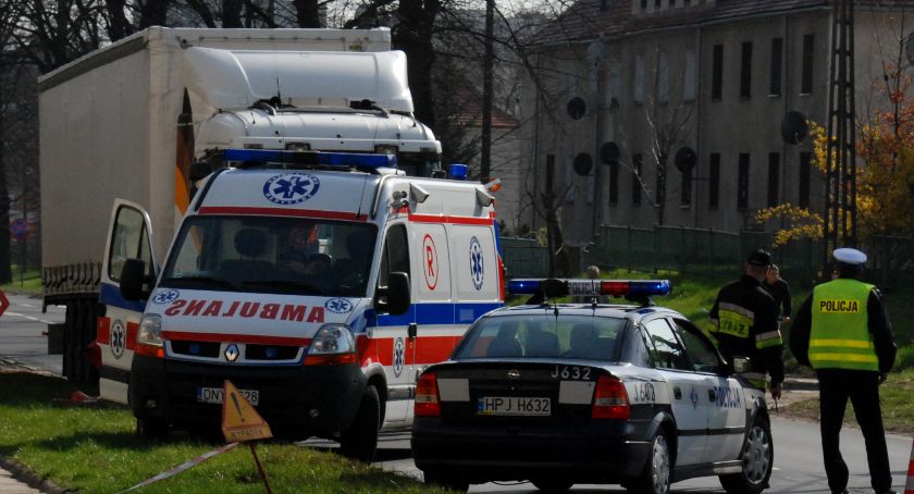  Specjaliści wiedzą lepiej, a ludzie giną