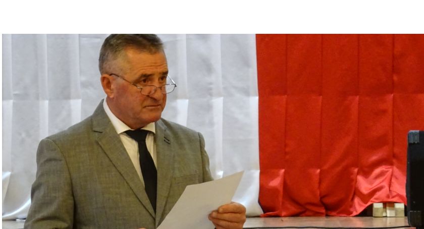 Tankują u radnego