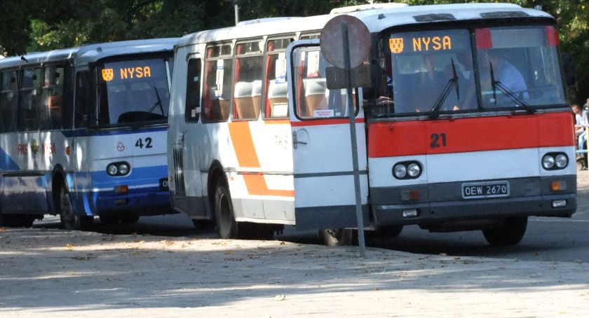 PKS wychodzi na prostą?