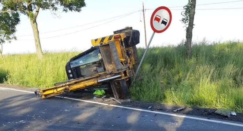 Ciężarówką uderzył w koparkę