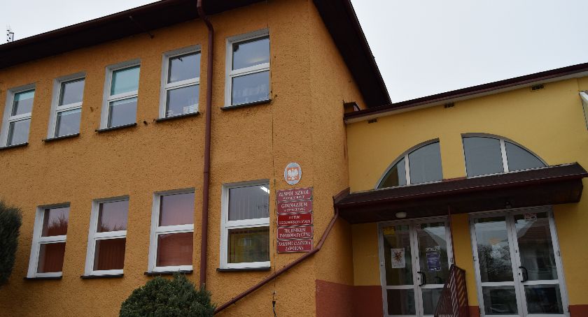 Wakacyjne remonty szkół