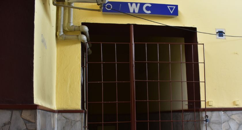 Kto w urzędzie mówi prawdę?