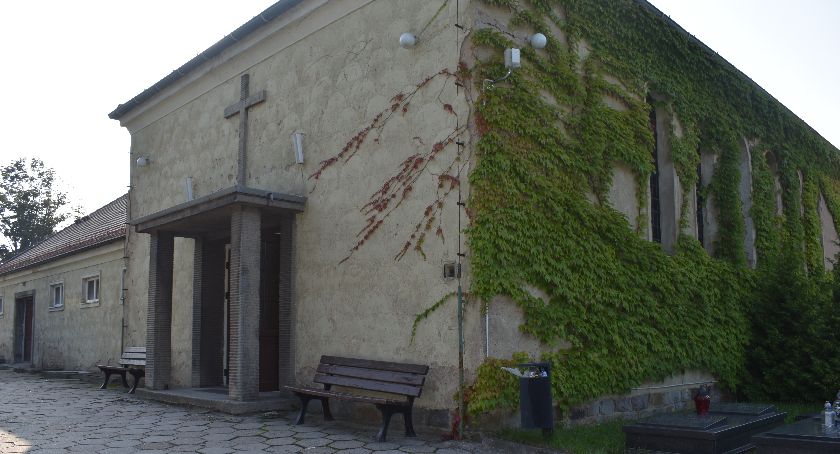 Kaplica potrzebuje remontu