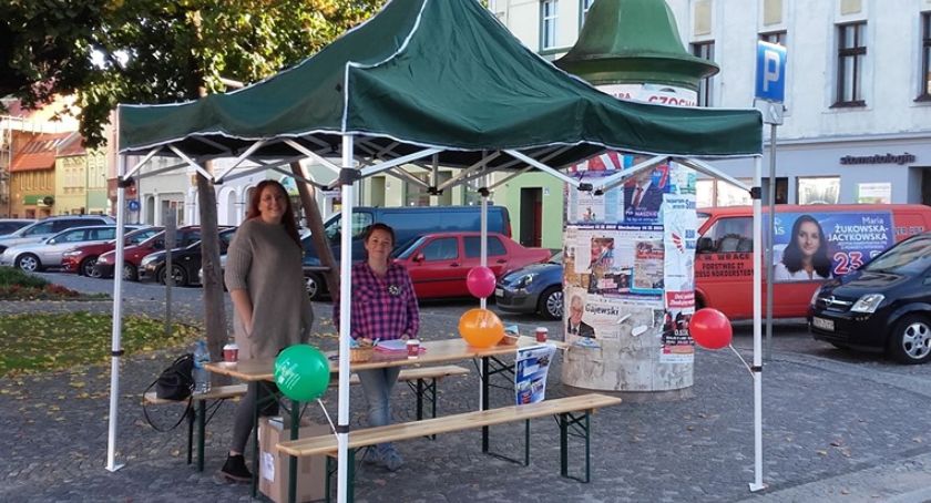 Jarnołtówek: Walczą o budżet marszałkowski