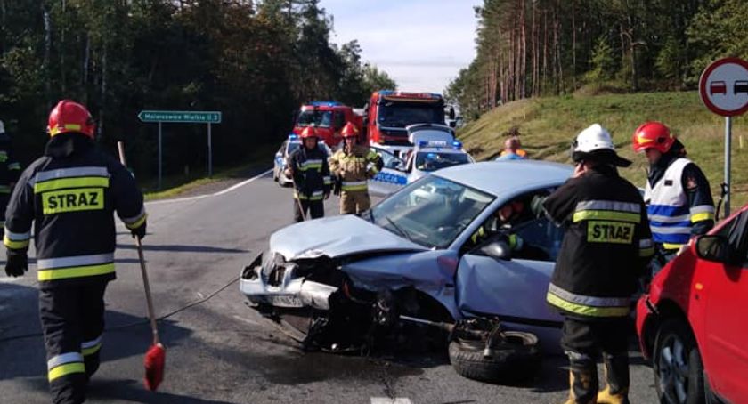 Zderzenie trzech samochodów