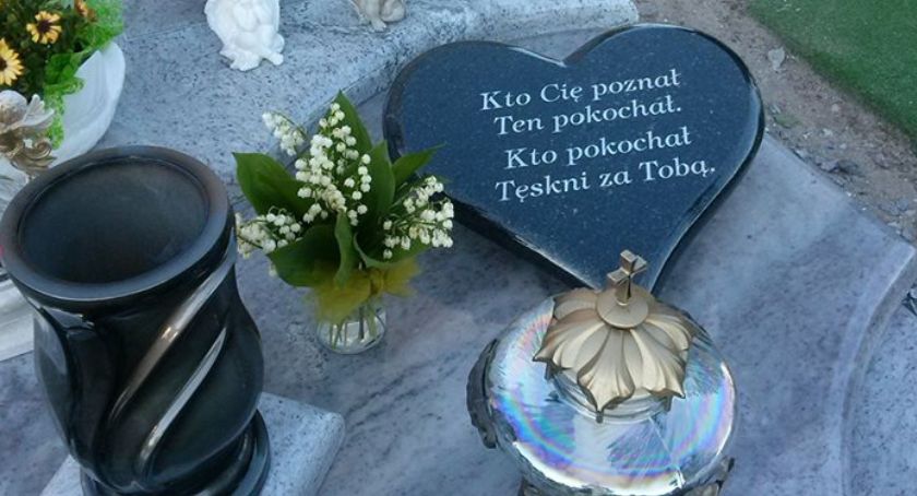 Hieny cmentarne zbezcześciły grób