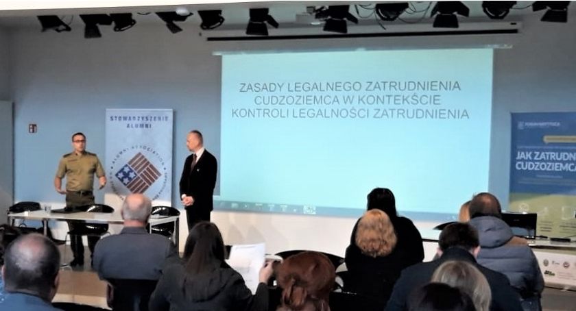 Jak zatrudnić cudzoziemców?  Bezpłatne szkolenia dla przedsiębiorców