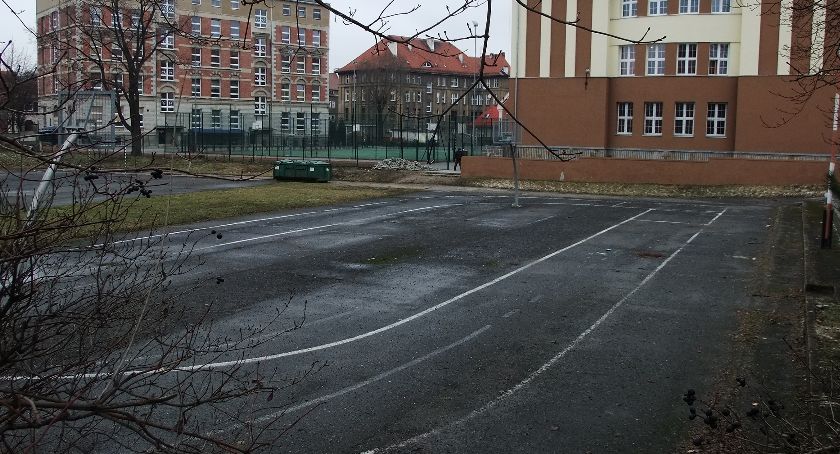 Nie ma sądu, będzie parking