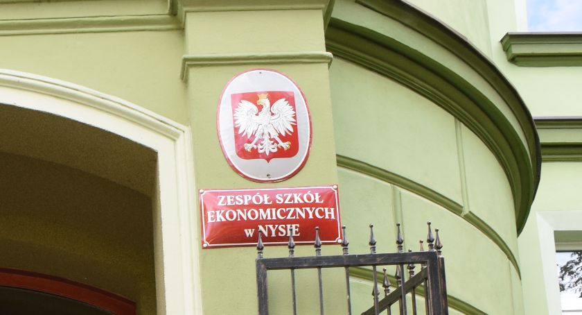 Dyrektora wyznaczy starostwo
