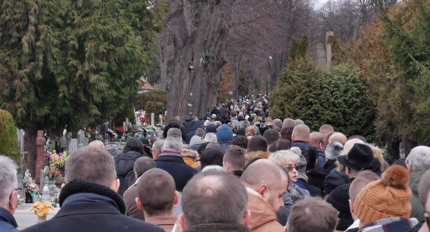 Tłumy pożegnały Janusza Toczka