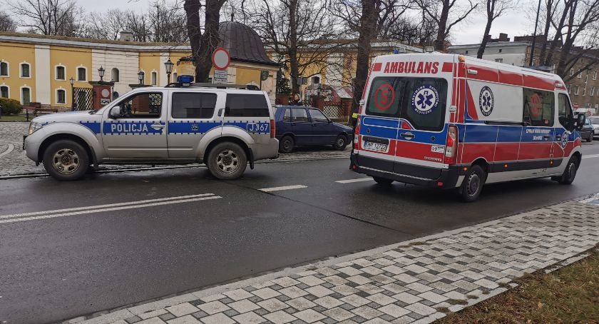 Nysa: Potrącenie pieszej pod bastionem [aktualizacja]