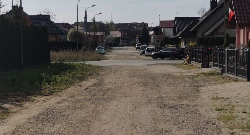 Mieszkańcy poskarżyli się na burmistrza