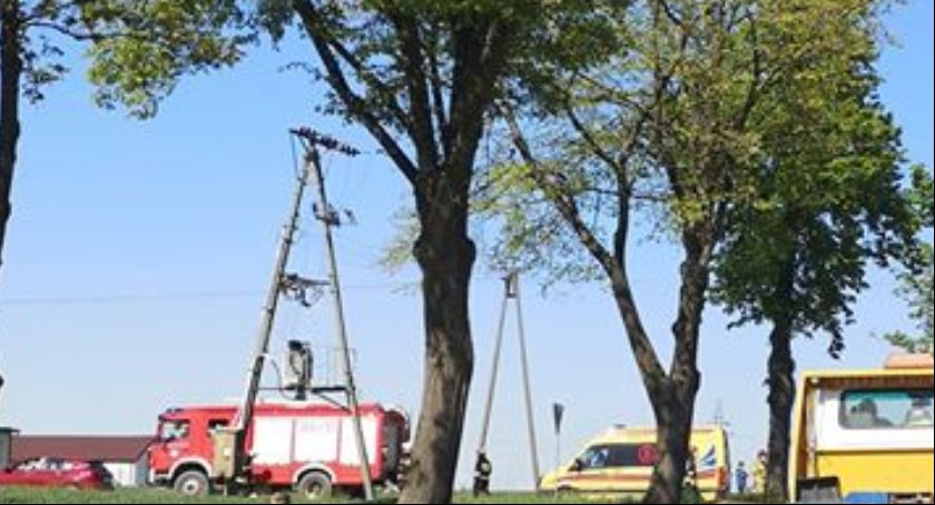 Nowe Trzepowo. Początek weekendu od mandatu i hamowania w rowie