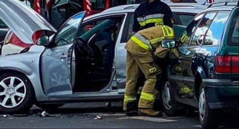 Wypadek. Poszkodowana kobieta w ciąży 