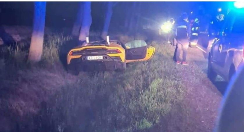 Rozbił się w lamborghini. Wypadek bramkarza pod Wyszogrodem.