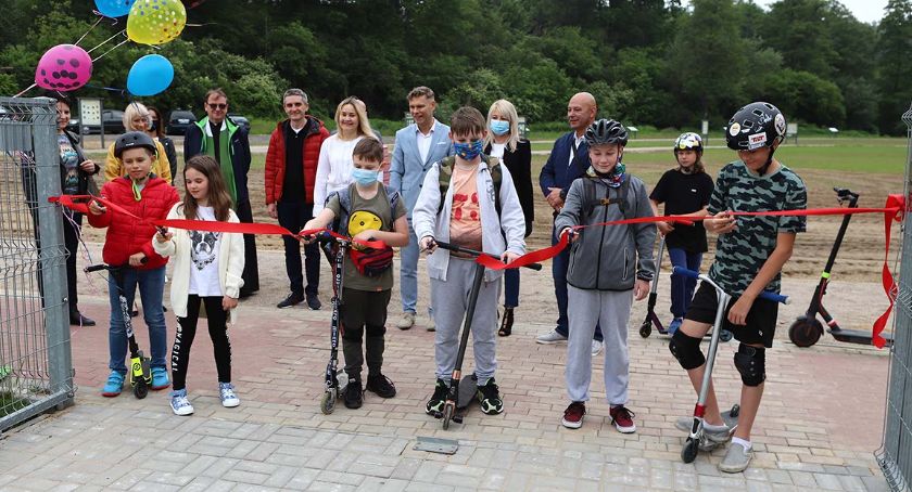 Rampa, kręgle i wiele więcej. W Słupnie powstał nowoczesny plac zabaw