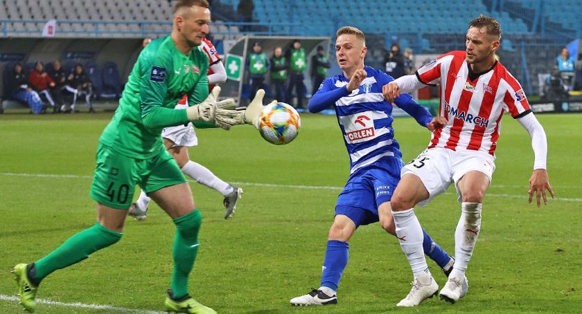 1:1 z Cracovią na wyjeździe, Mateusz Szwoch mógł zostać bohaterem