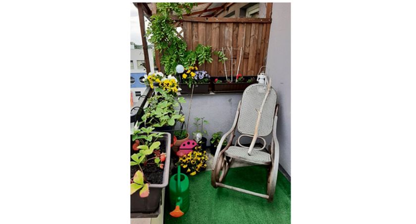 Balkon z widokiem na miasto
