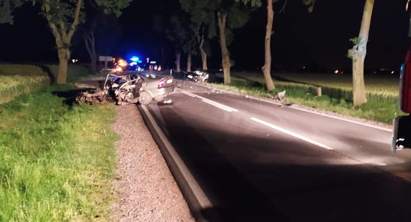 Czołówka w Ciachcinie. 28-latek miał zakaz prowadzenia pojazdów [FOTO]