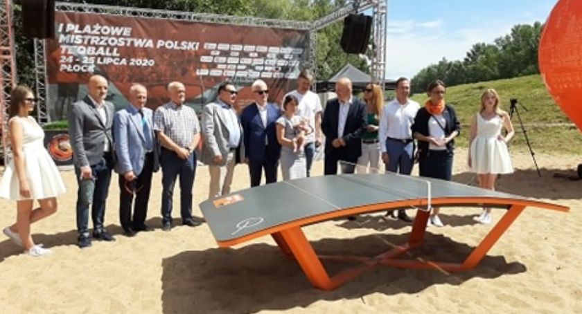 I Plażowe Mistrzostwa Polski w Teqballu odbywają się w Płocku. Ruszyła licytacja stołu – dochód zostanie przeznaczony na leczenie małej Zosi