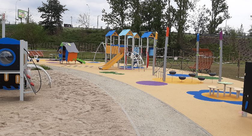 Powstaje park w Radziwiu. Co już zostało zrobione?