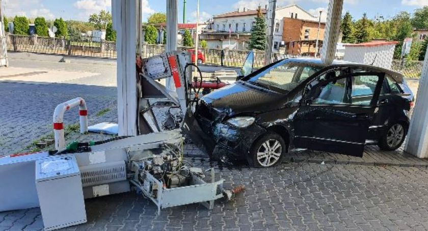 Człowiek-demolka… w Sannikach [FOTO]