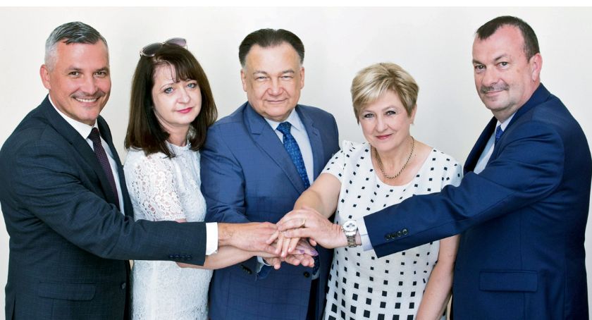 Zarząd Mazowsza z absolutorium i wotum zaufania
