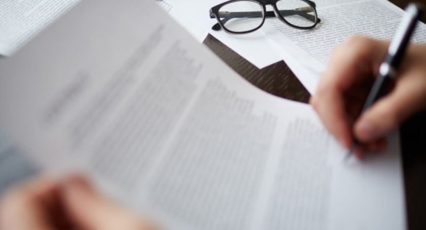 Urząd Miasta Płocka zmienia godziny pracy. Od najbliższego poniedziałku