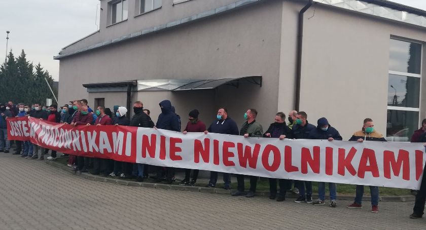 Jesteśmy pracownikami, nie niewolnikami. Czarny dym nad Zakładem Energetycznym.