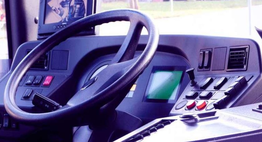 Nowy przystanek autobusowy na Winiarach