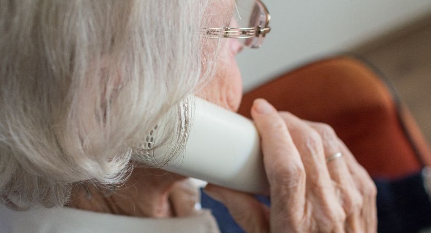 Telefoniczne konsultacje w ZUS dla rocznika 1953. Chcesz przeliczyć emeryturę? Zadzwoń