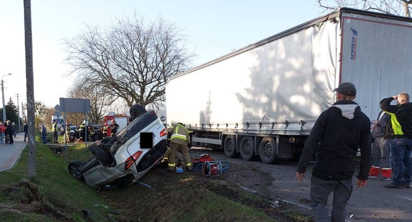 Wypadek w Białej pod Płockiem. Utrudnienia w ruchu mogą potrwać kilka godzin