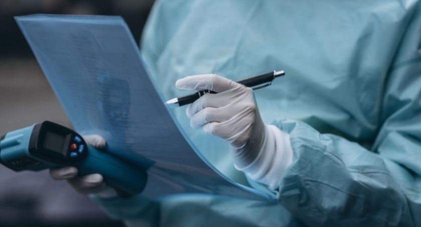 Koronawirus. W regionie płockim znów wzrost zakażeń, zmarło 8 osób