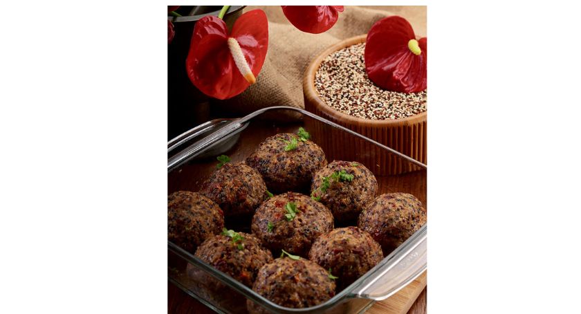 Superfood (przepis na pieczone pulpety z komosą ryżową)