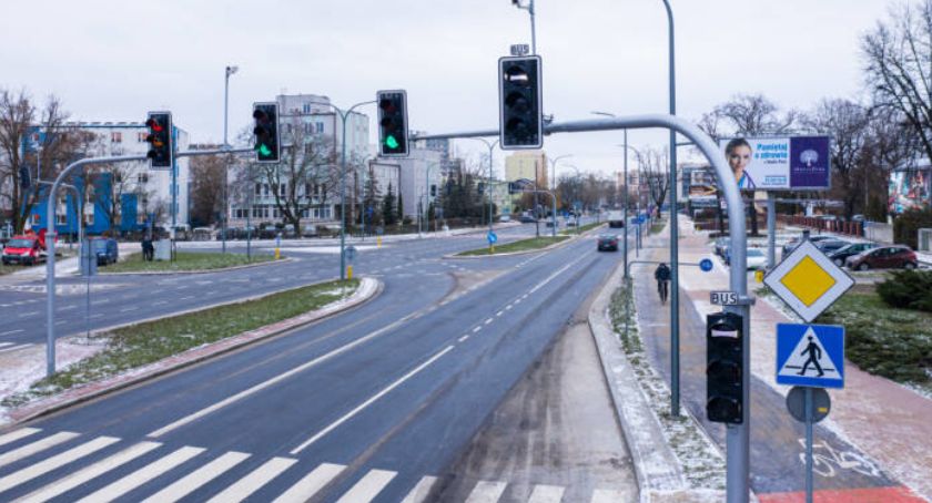 Śluza dla autobusów już działa. To pierwsze takie rozwiązanie w Płocku