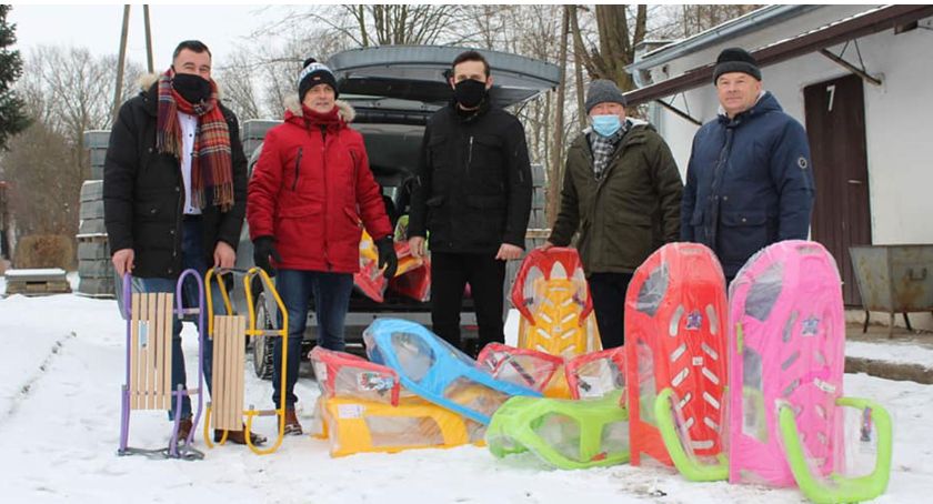 Starostwo zaprasza najmłodszych do zabawy! Do wygrania sanki