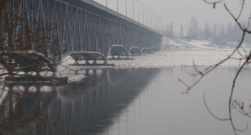 34 cm w dwie godziny. Wisła znowu wzbiera