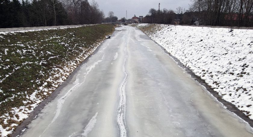 Powiat płocki. Trudna sytuacja w Borowiczkach Pieńkach