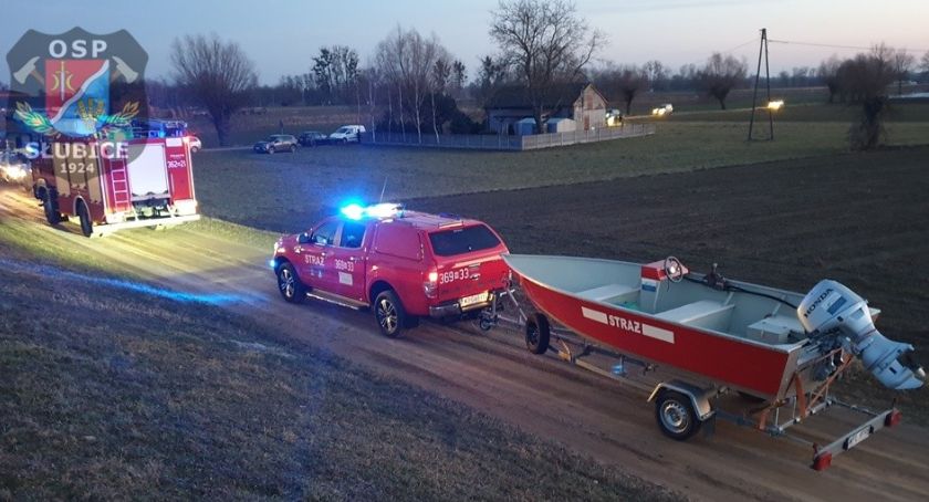 Wypadek na Wiśle. Mężczyzna nie żyje