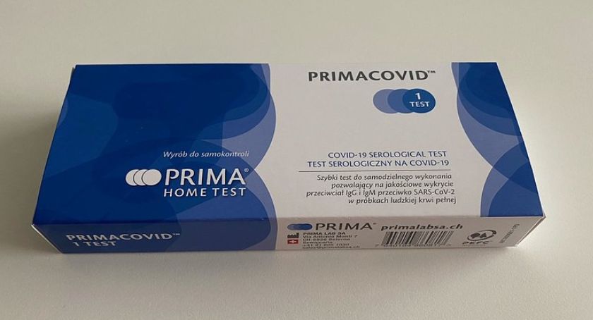 Testy na covid w markecie? Biedronka ma je wprowadzić 15 marca