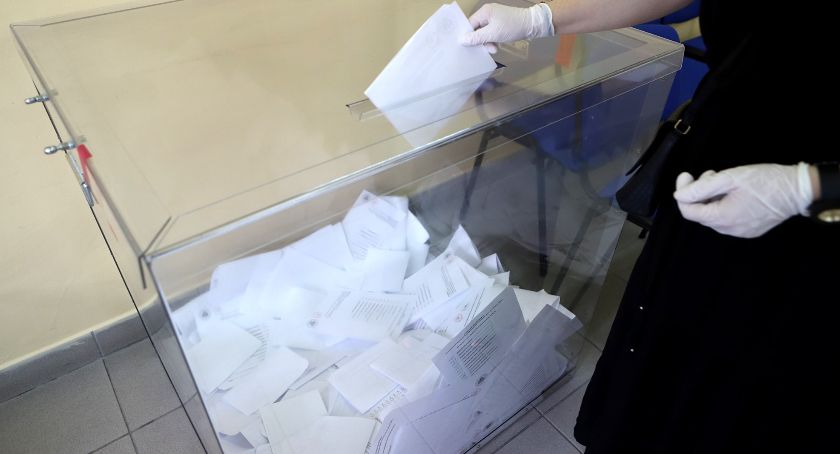 List do mieszkańców i sprawa w sądzie. W Drobinie trwa walka wyborcza